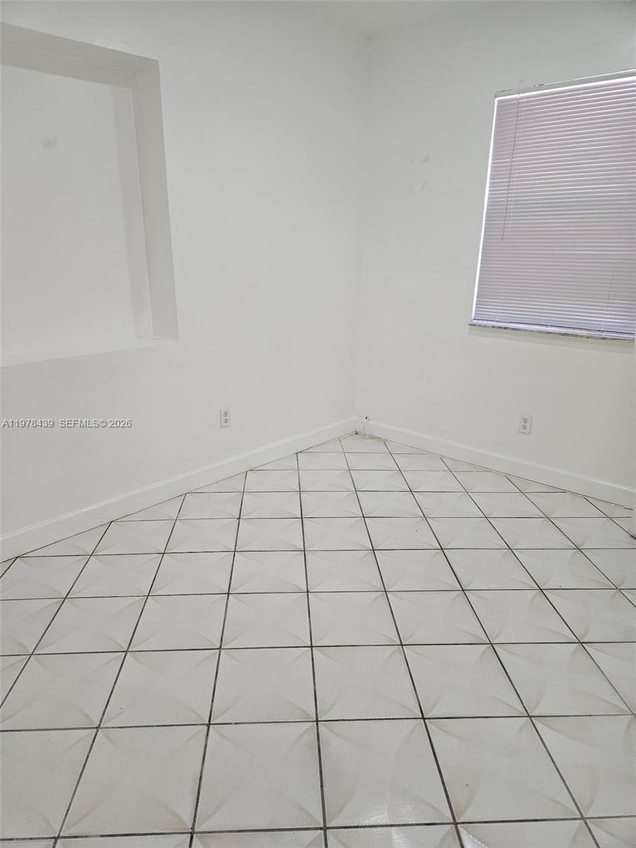 OPA LOCKA PLAT NO 3 REV - Residential Lease