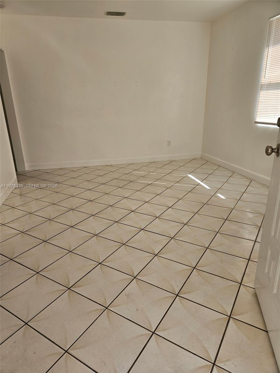 OPA LOCKA PLAT NO 3 REV - Residential Lease