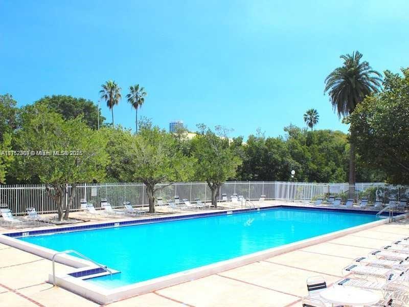 PARKVIEW POINT CONDO - Residential