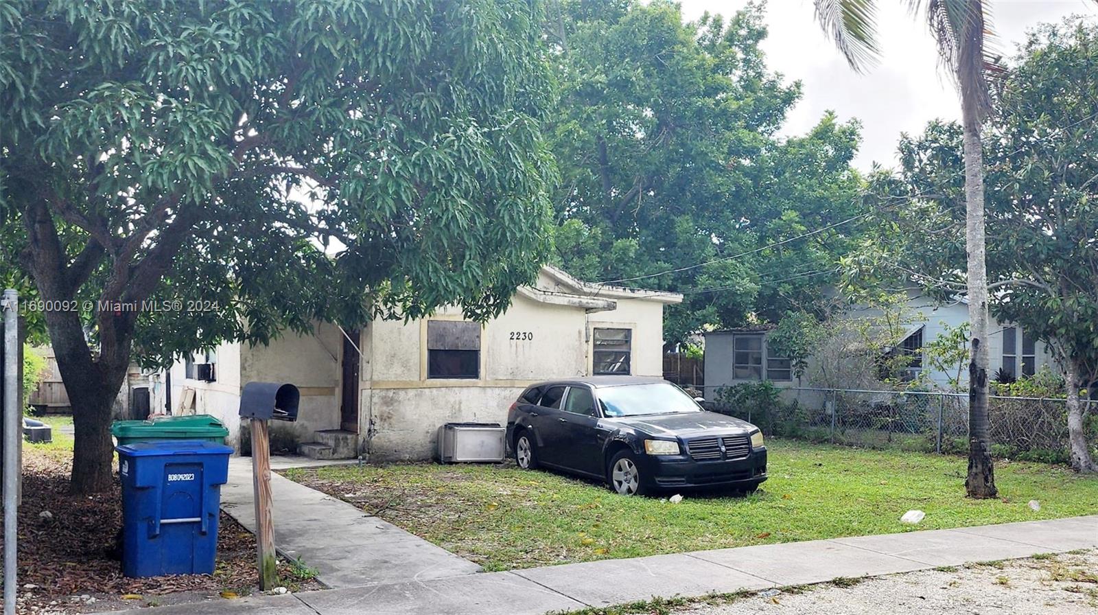 2230 NW 92nd St