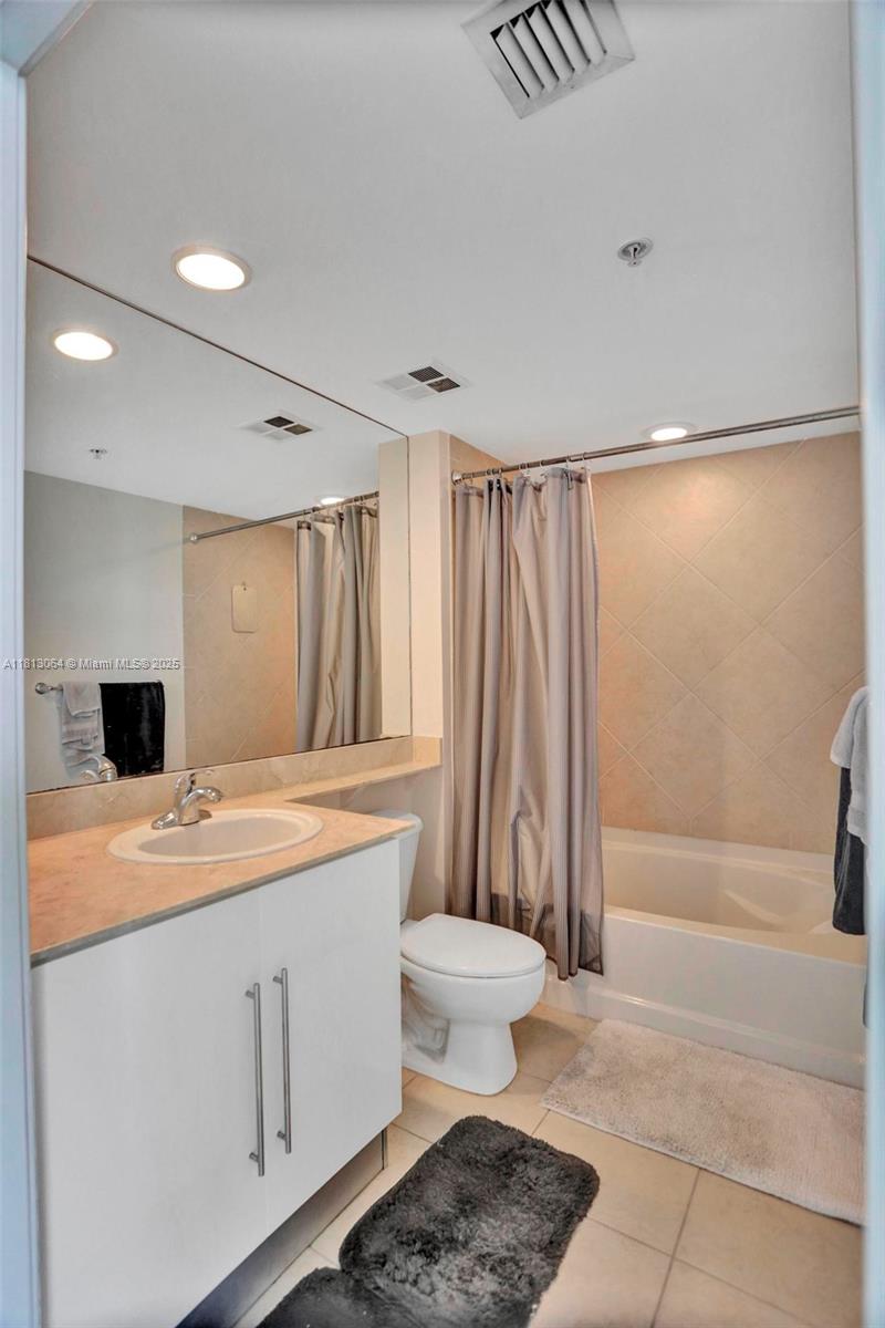 ONE MIAMI WEST CONDO - Residential Lease