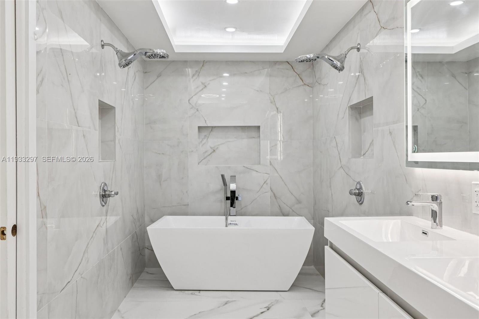 SAWGRASS PLANTATION - Residential