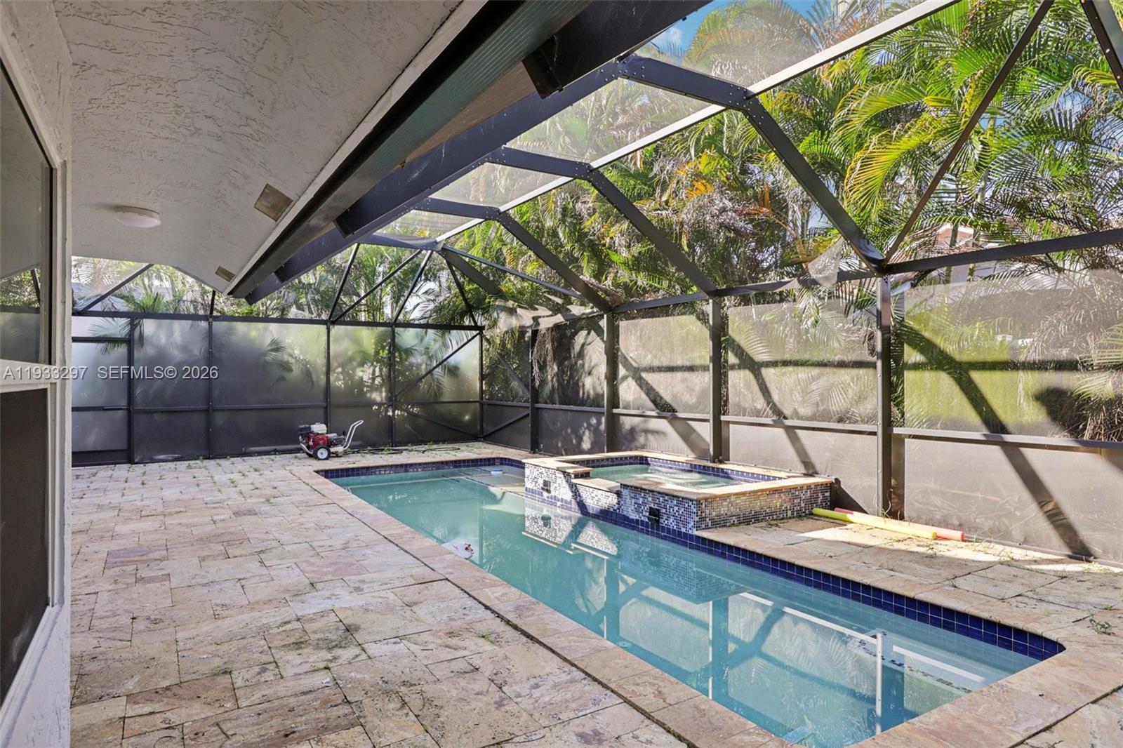 SAWGRASS PLANTATION - Residential