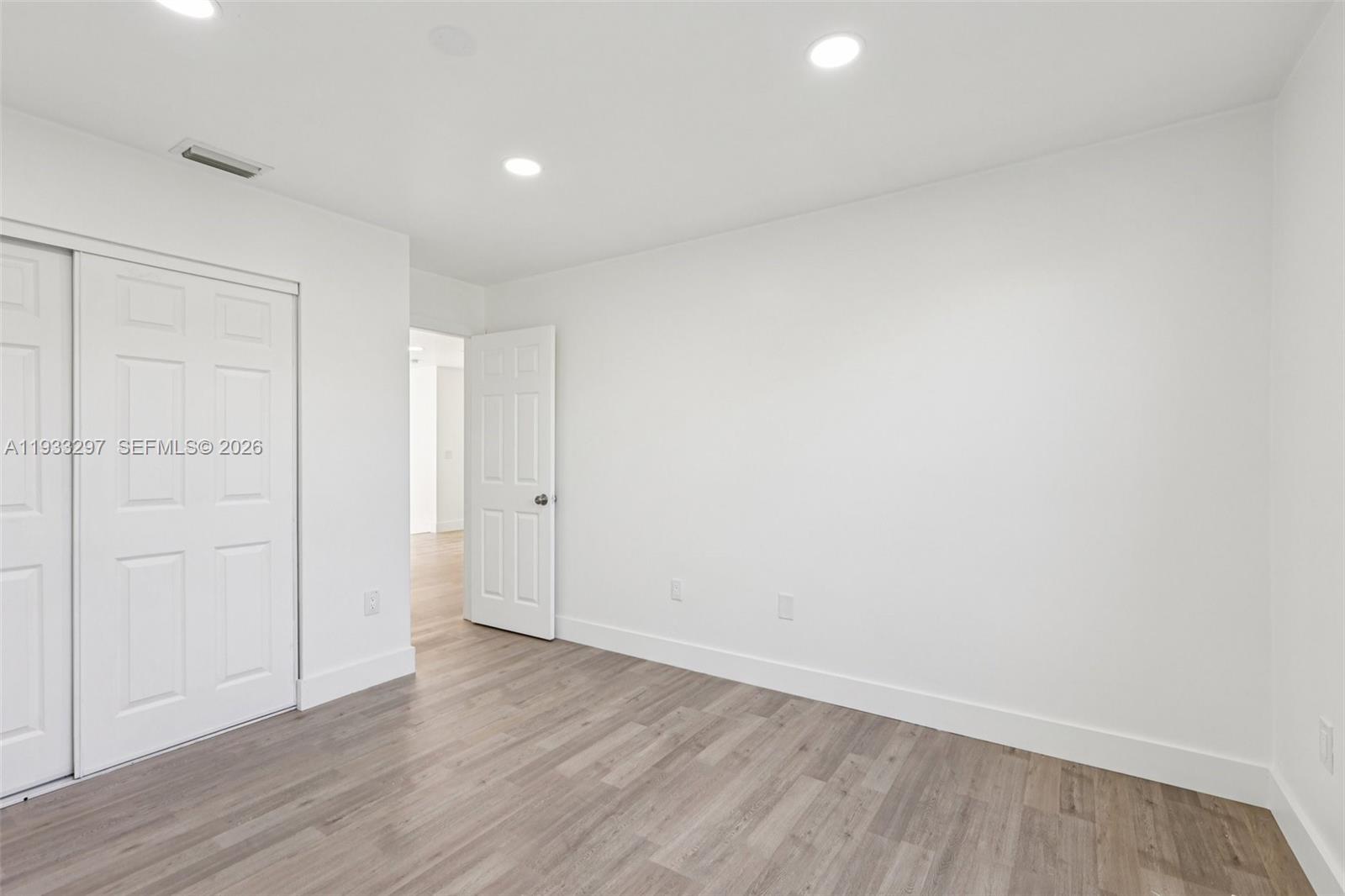 SAWGRASS PLANTATION - Residential