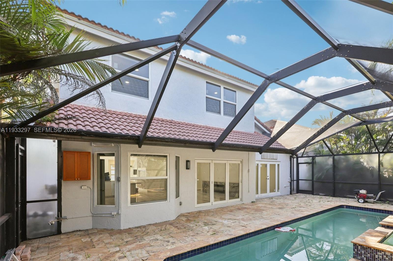 SAWGRASS PLANTATION - Residential