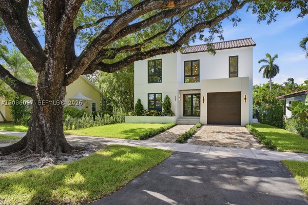 555 Catalonia Ave