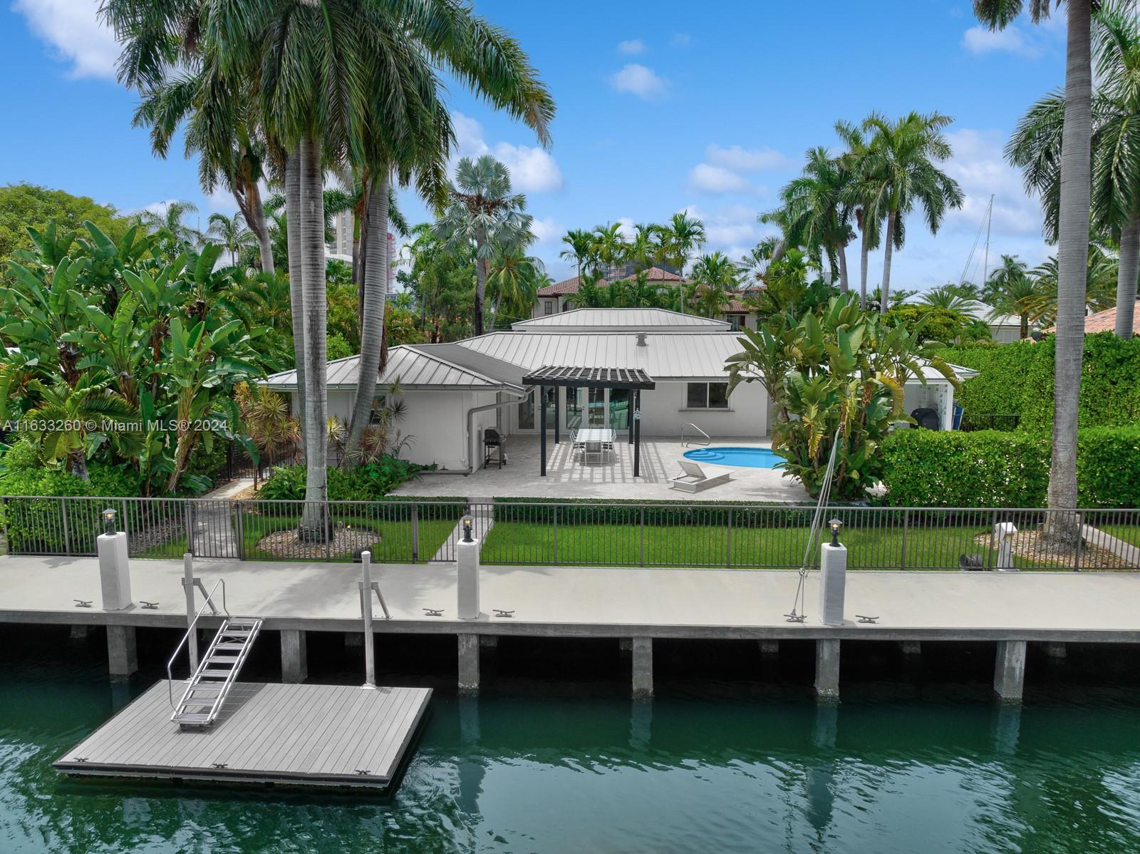 Property for Sale at 2537 Lucille Dr, Fort Lauderdale, Broward County, Florida - Bedrooms: 4 
Bathrooms: 4  - $7,950,000