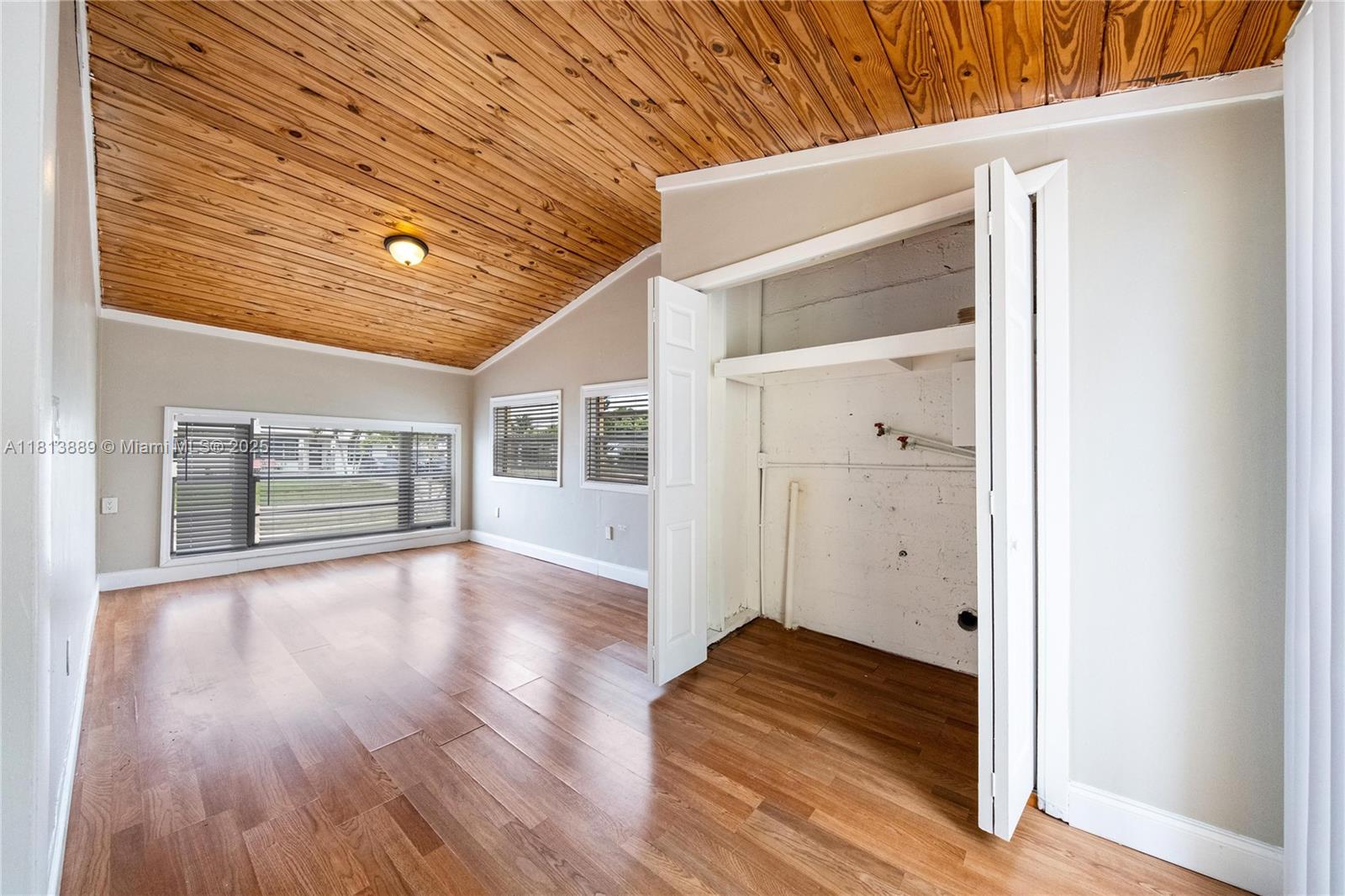 WASHINGTON HEIGHTS ADD - Residential