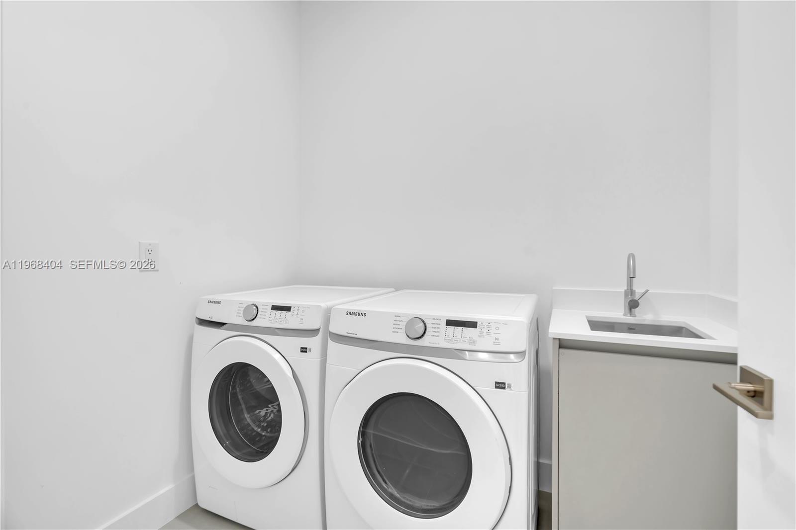 PORT CHARLOTTE - Residential