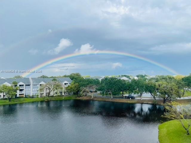 CARLISLE AT HAMPTONS WEST - Residential Lease