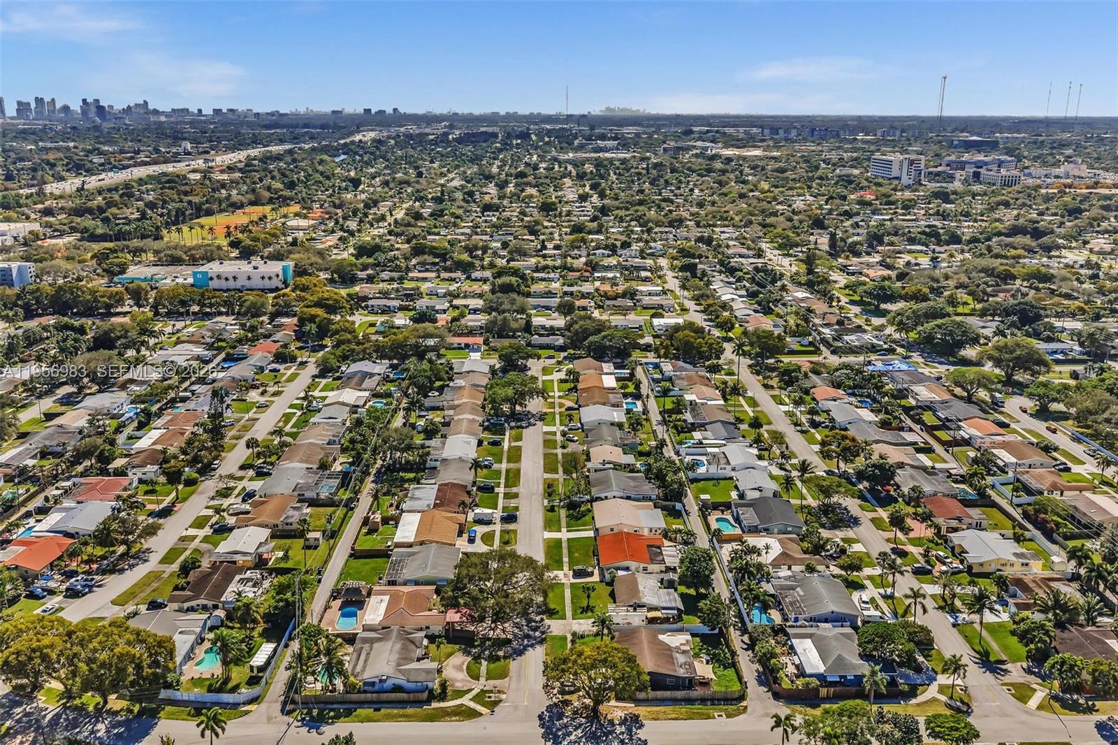 HOLLYWOOD HEIGHTS ADD SEC - Residential