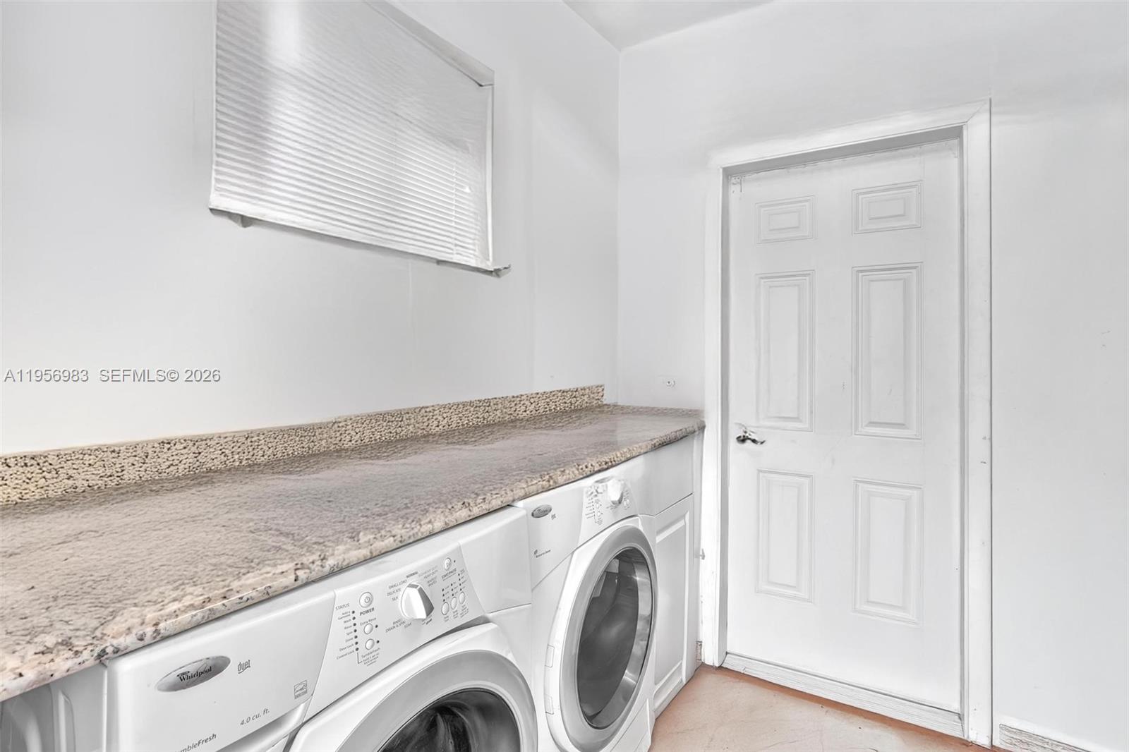 HOLLYWOOD HEIGHTS ADD SEC - Residential