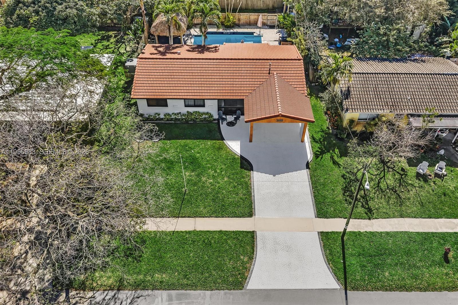 HOLLYWOOD HEIGHTS ADD SEC - Residential