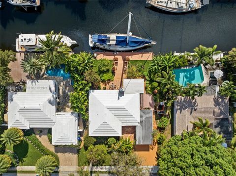 Single Family Residence in Fort Lauderdale FL 1004 Guava Isle Isle 20.jpg