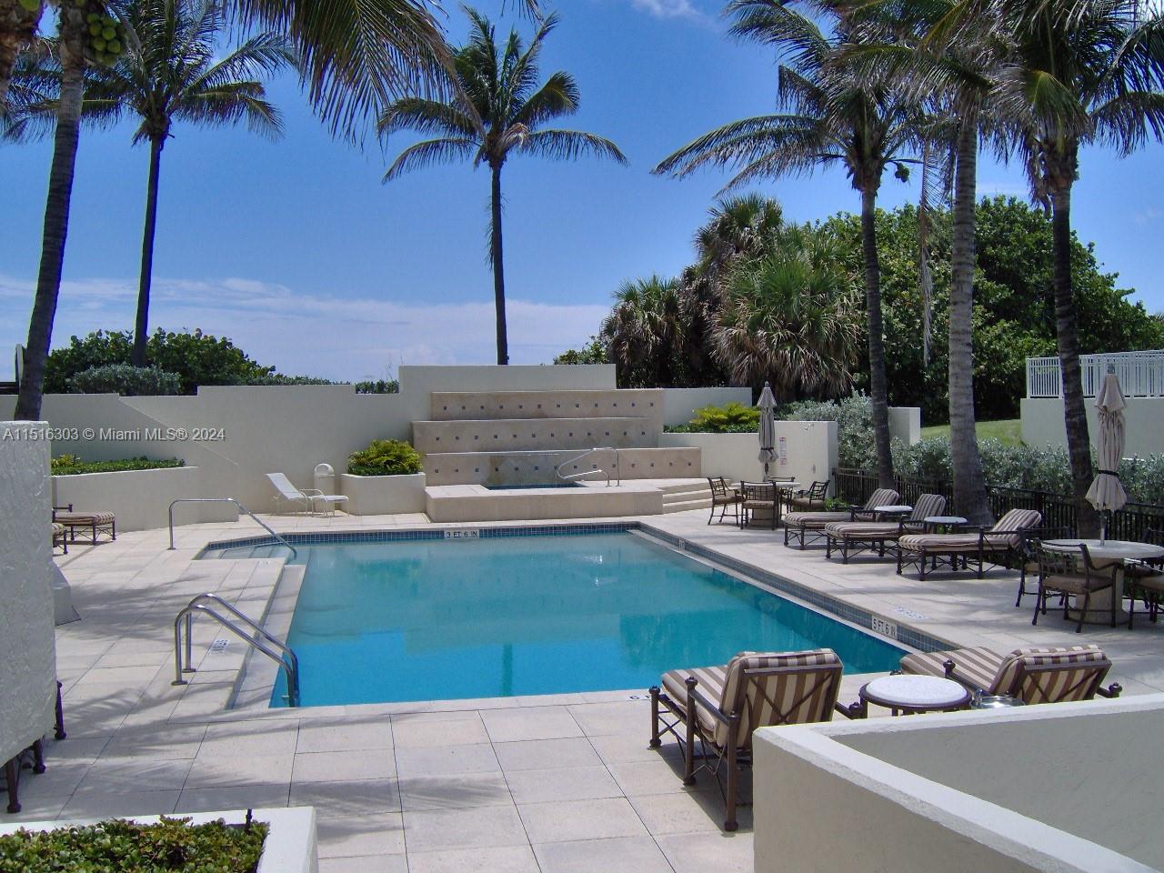 PASSAGES OF JUPITER ISLAN - Residential