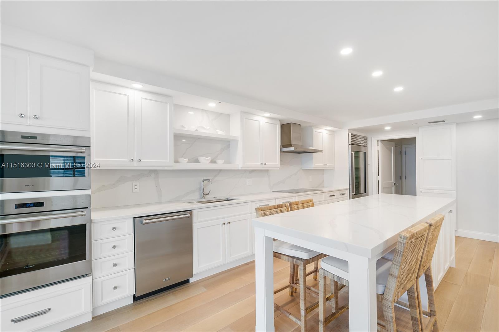 PASSAGES OF JUPITER ISLAN - Residential