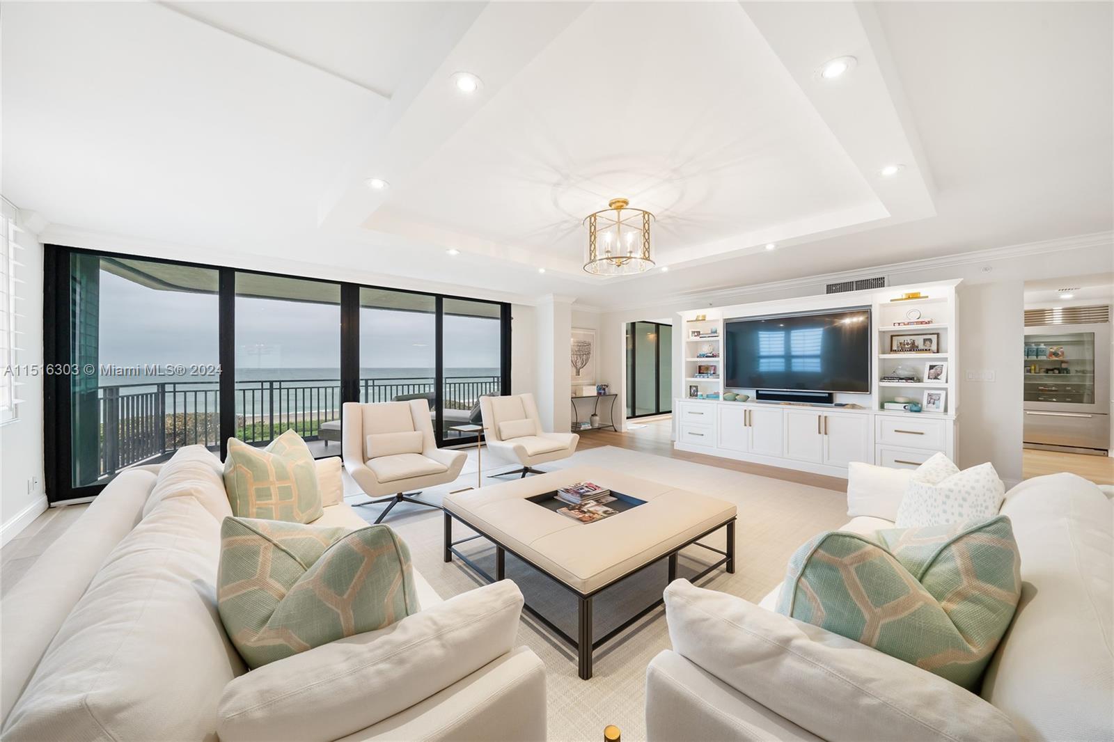 PASSAGES OF JUPITER ISLAN - Residential