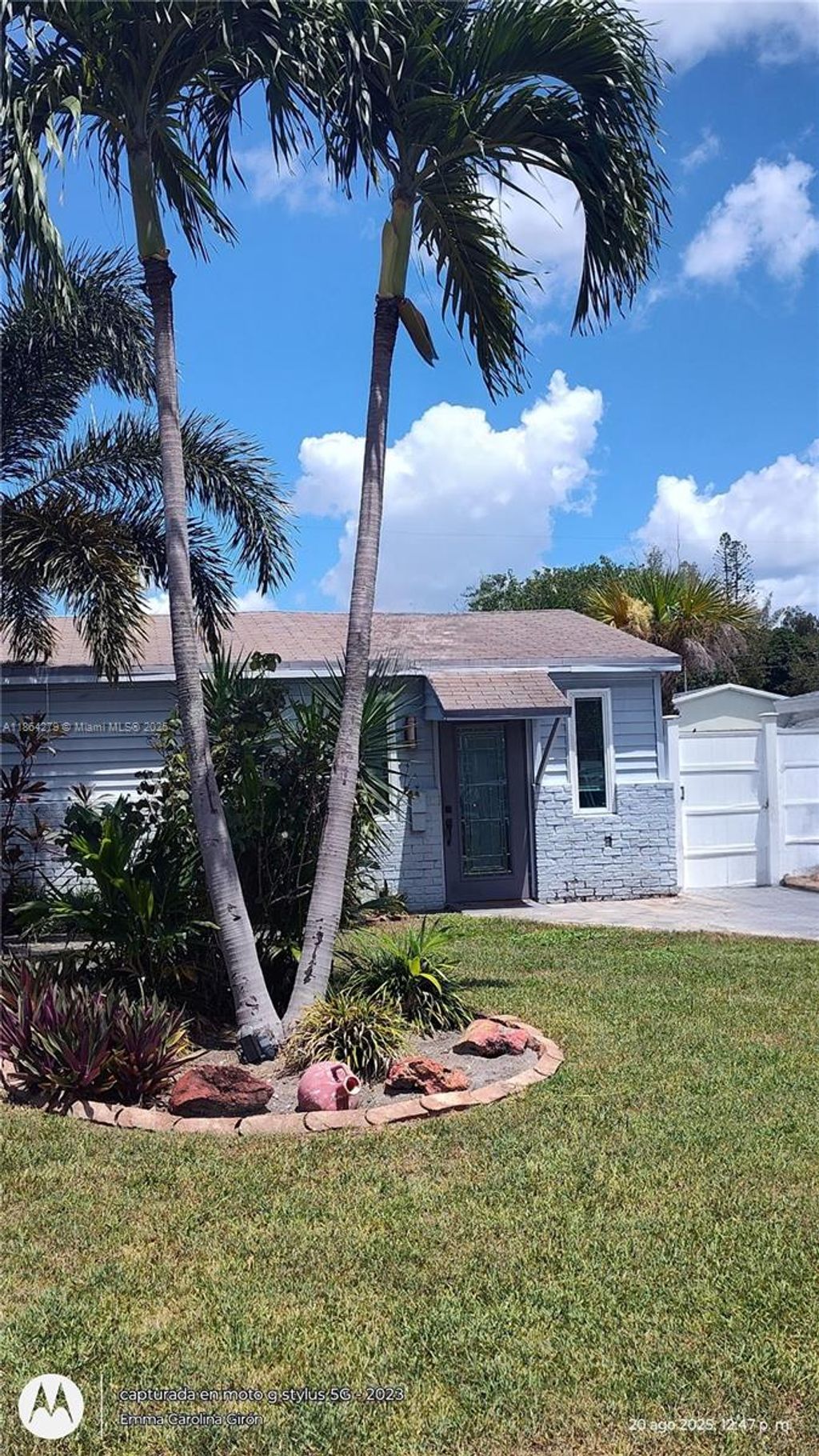 Photo of 2793 Shawnee Rd #B, West Palm Beach, FL 33406 (MLS # A11864279)