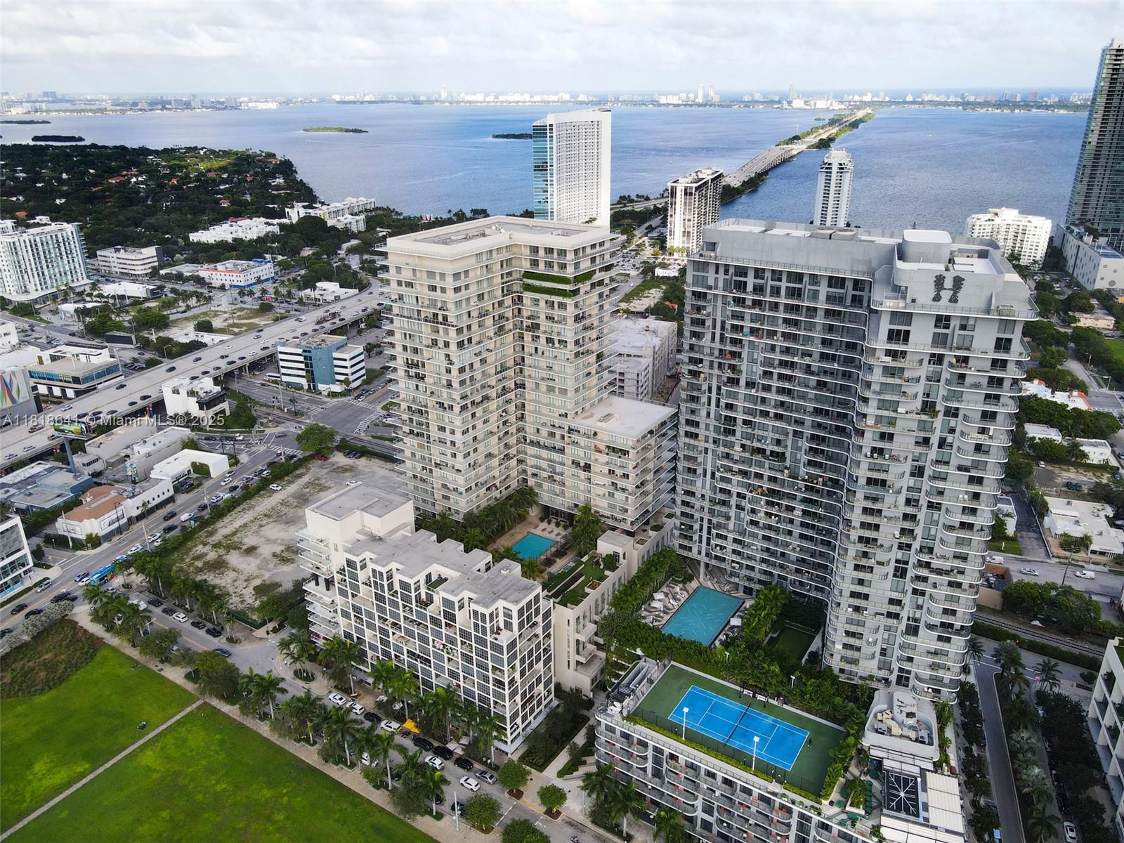 Rental Property at 121 Ne 34th St 3006, Miami, Broward County, Florida - Bedrooms: 1 
Bathrooms: 2  - $4,250 MO.