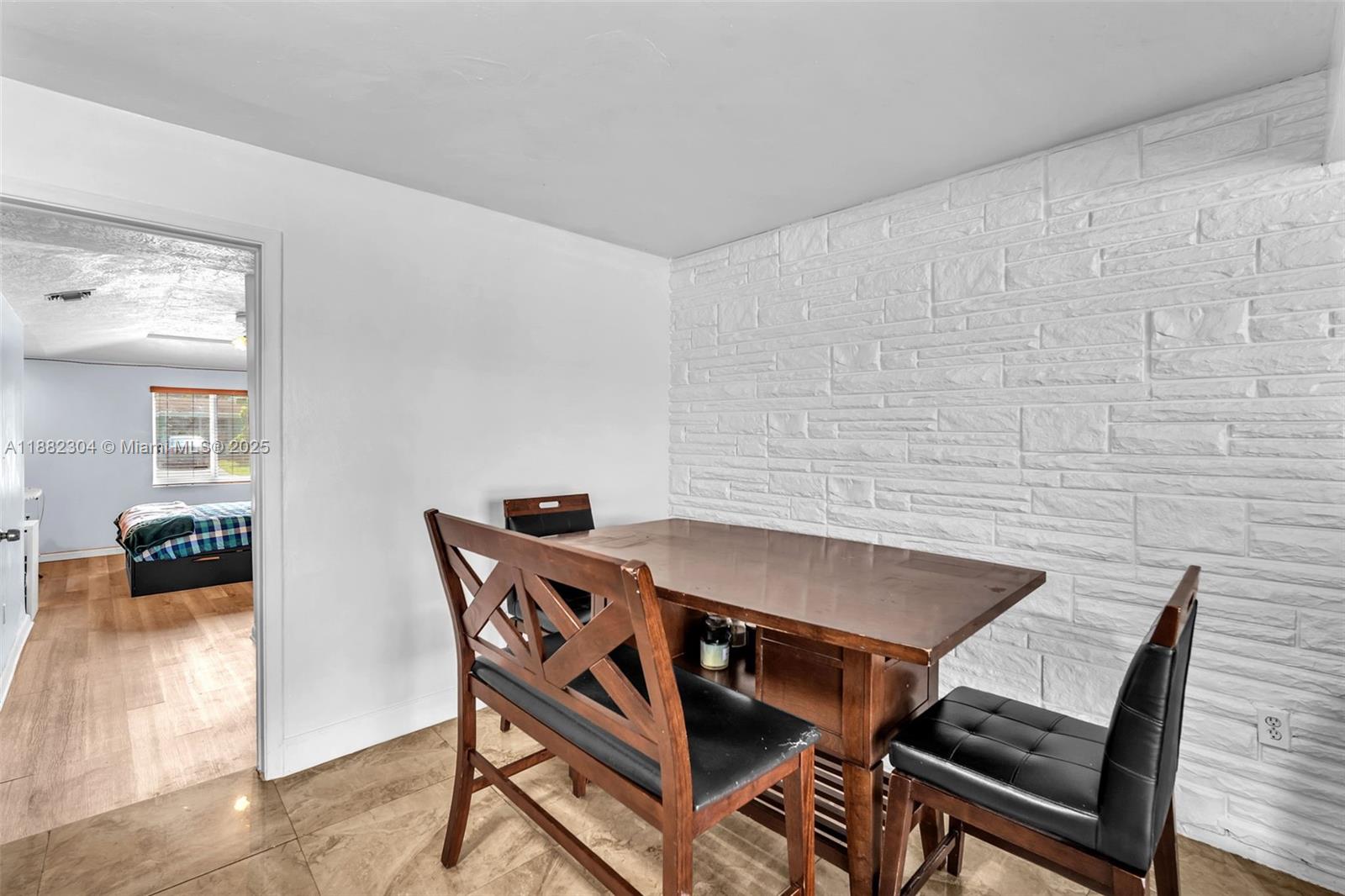 MIRAMAR ISLES SEC 5 - Residential