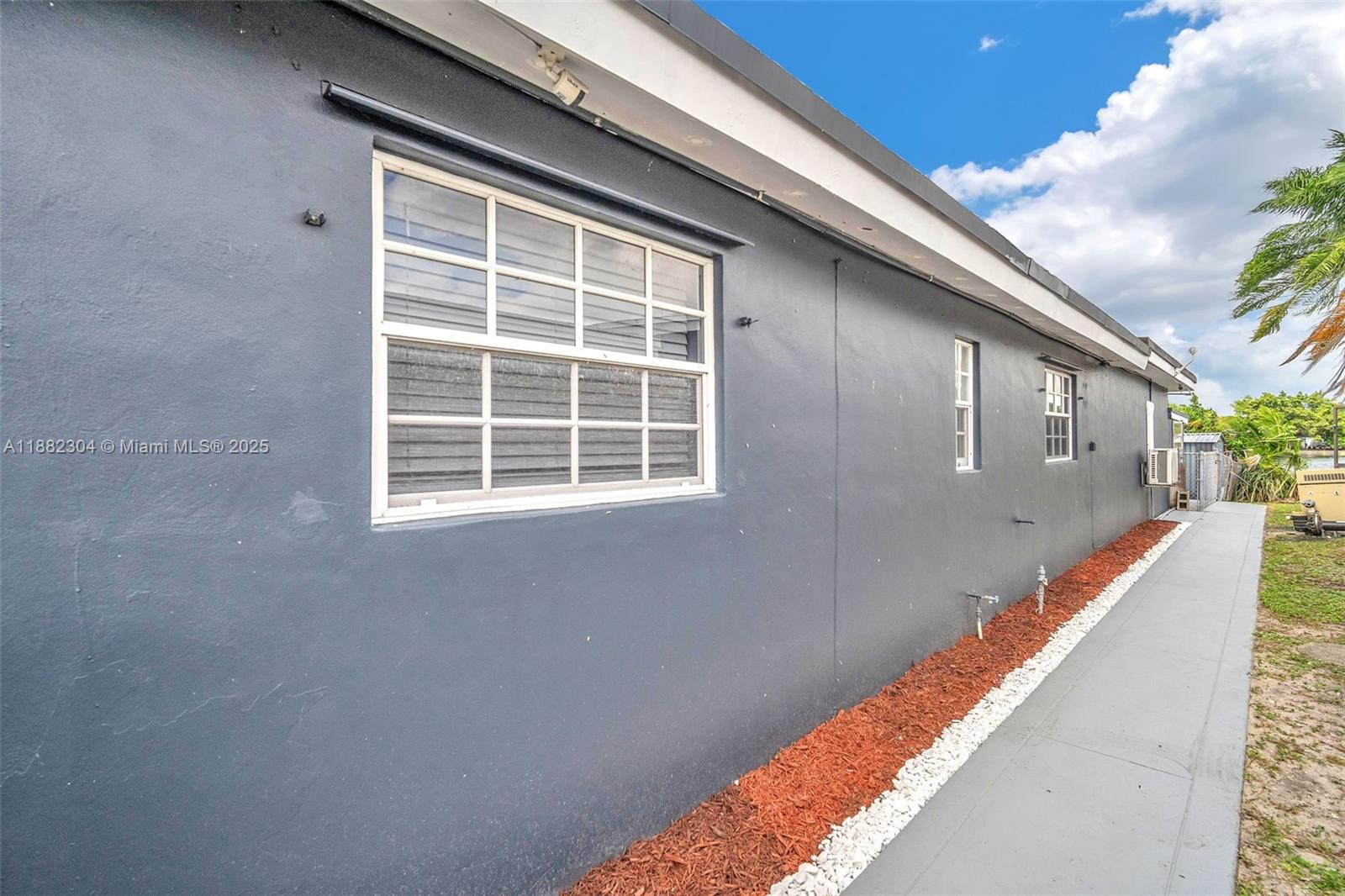 MIRAMAR ISLES SEC 5 - Residential