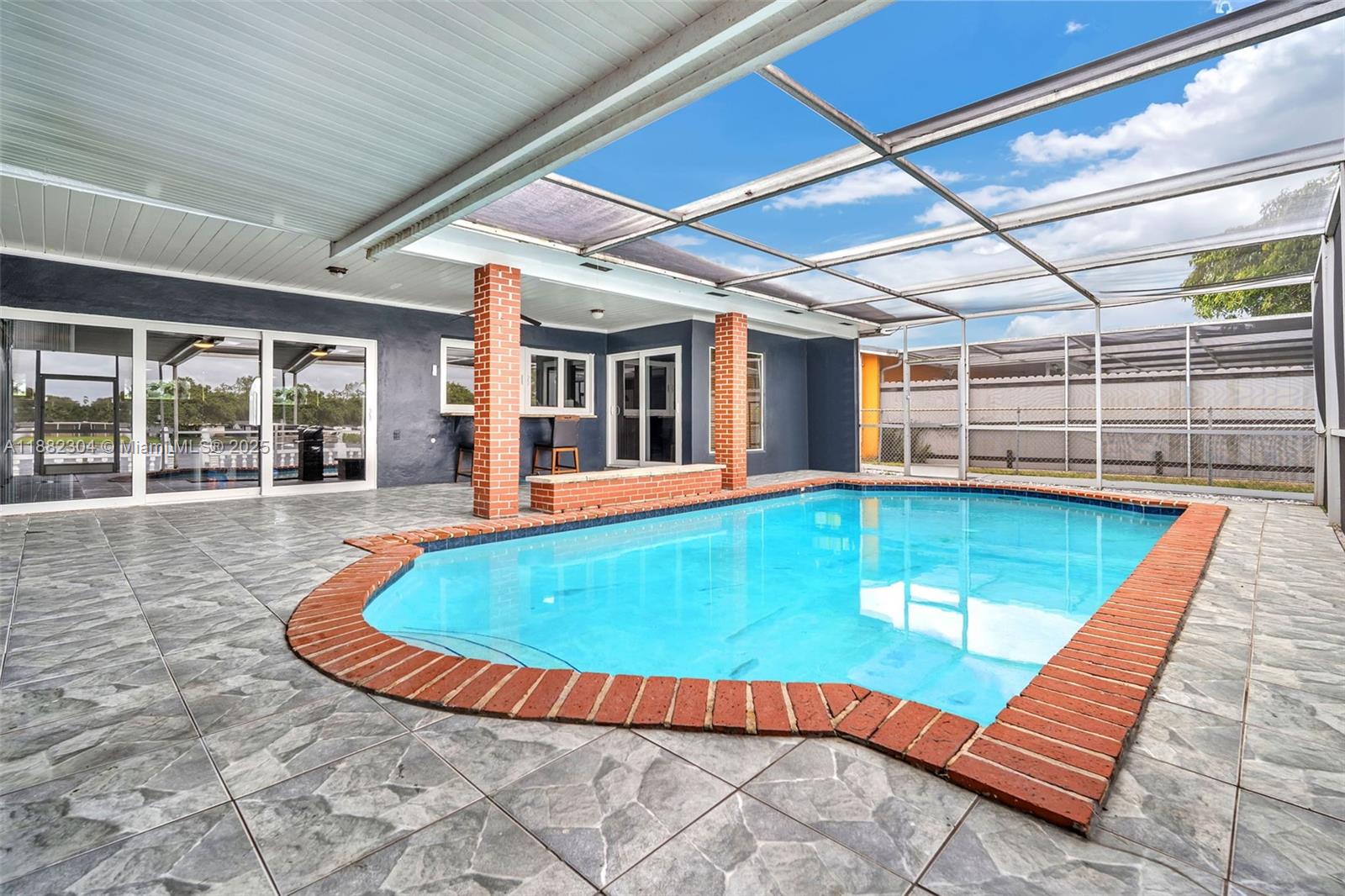 MIRAMAR ISLES SEC 5 - Residential