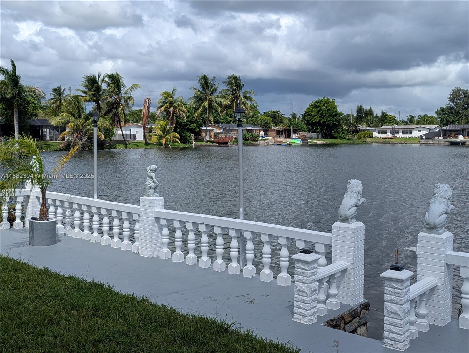 MIRAMAR ISLES SEC 5 - Residential