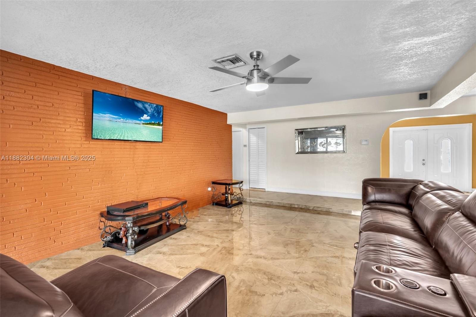 MIRAMAR ISLES SEC 5 - Residential