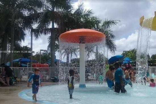 MIRAMAR ISLES SEC 5 - Residential