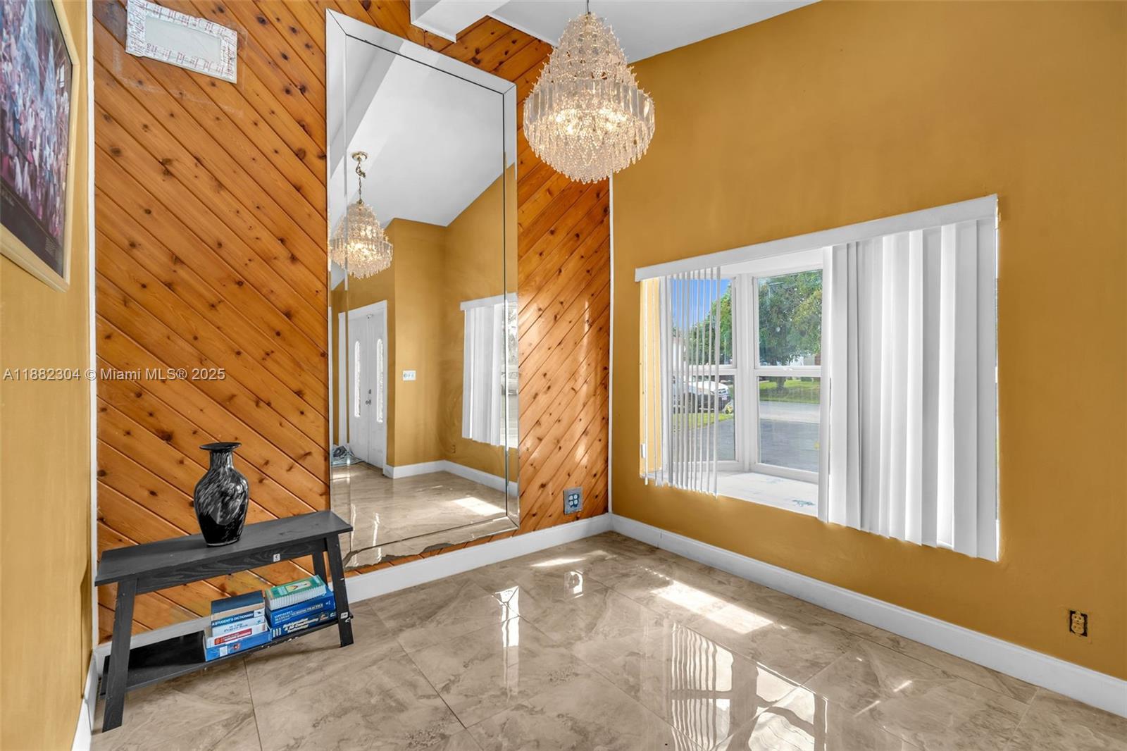 MIRAMAR ISLES SEC 5 - Residential