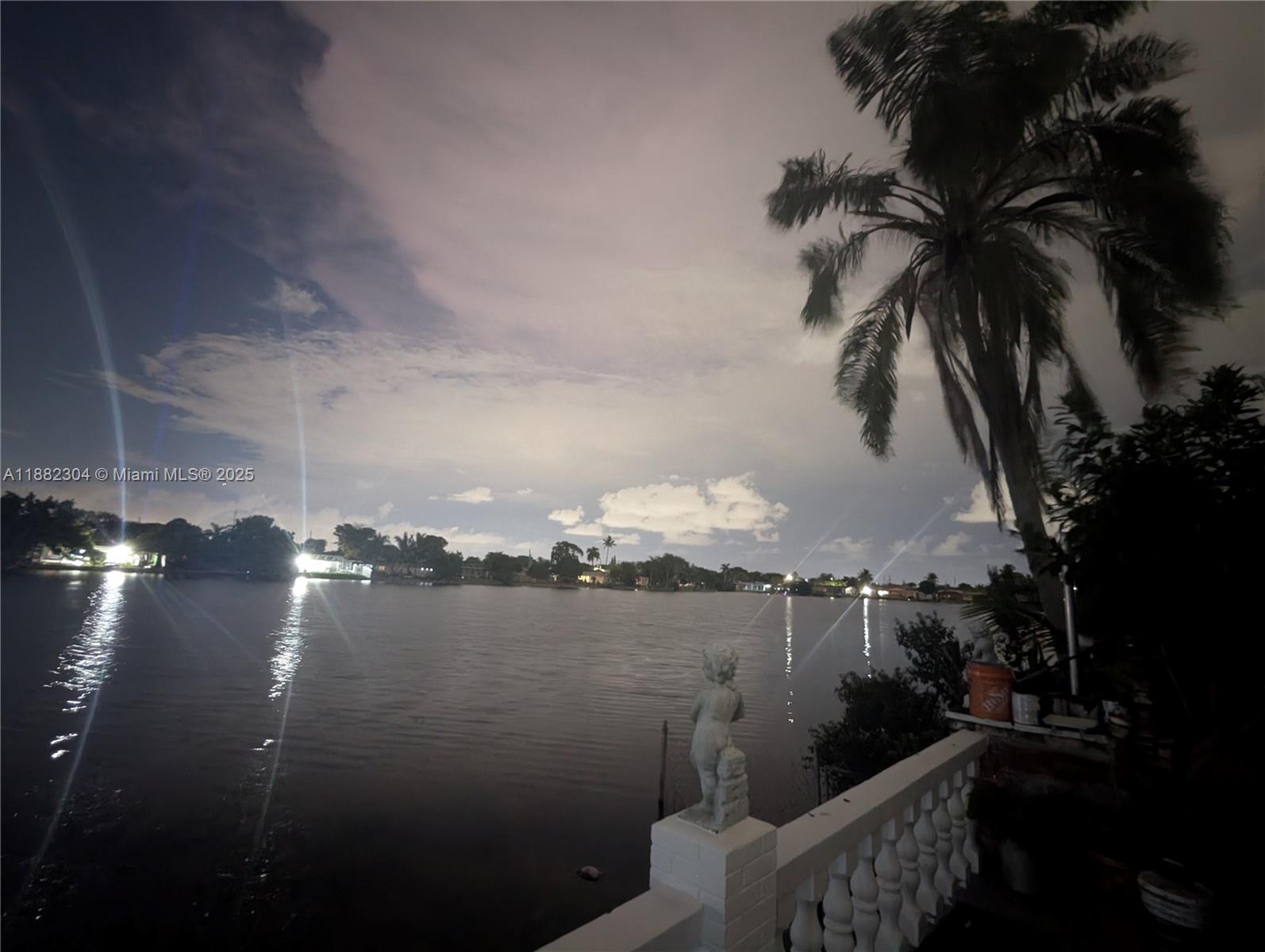 MIRAMAR ISLES SEC 5 - Residential