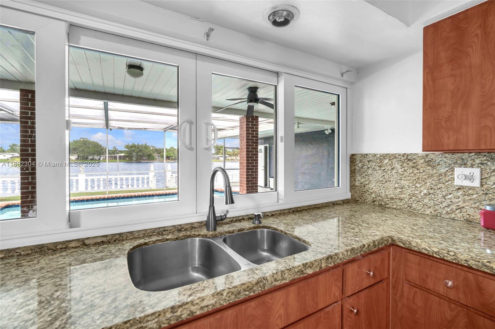 MIRAMAR ISLES SEC 5 - Residential