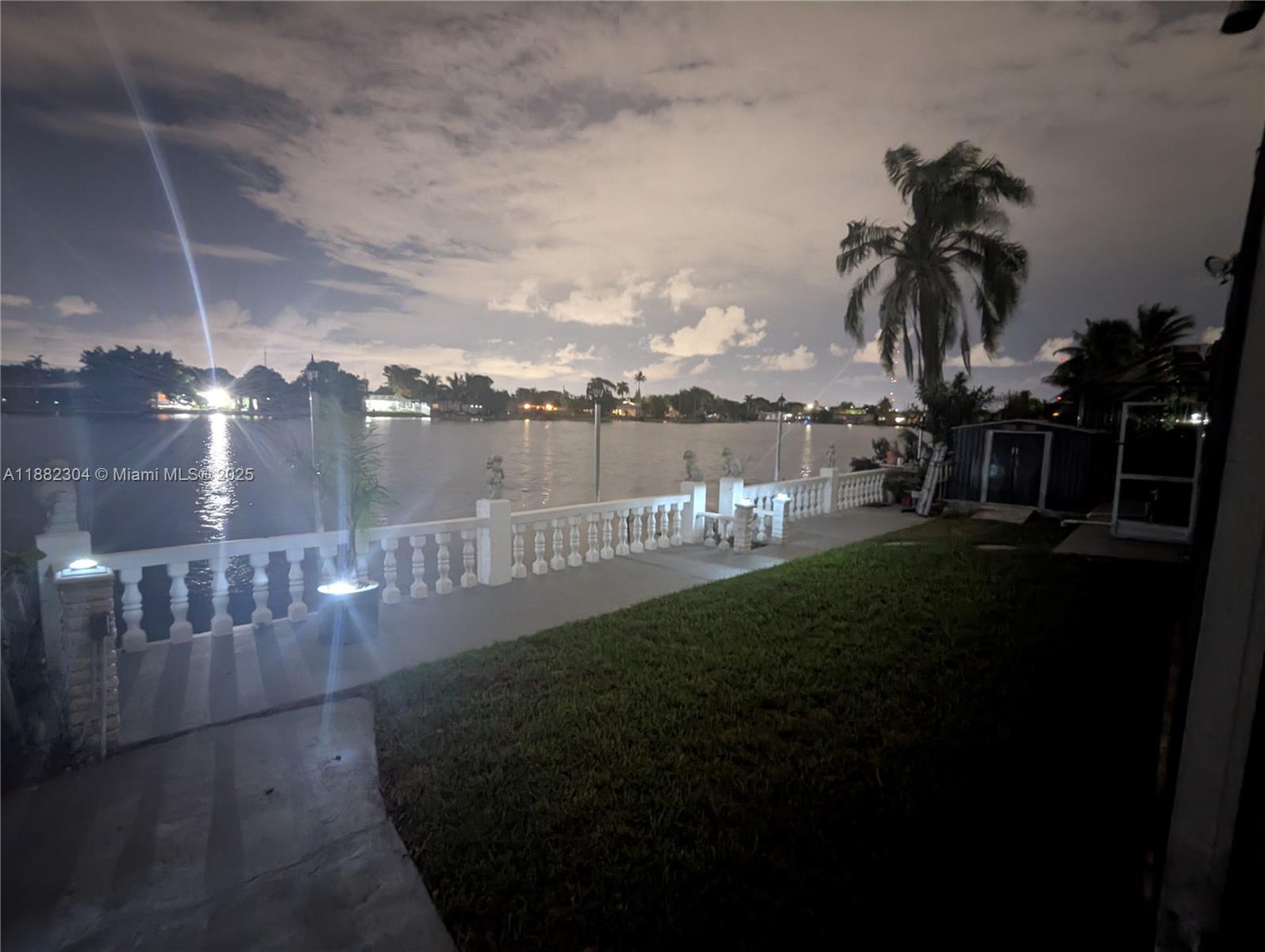 MIRAMAR ISLES SEC 5 - Residential