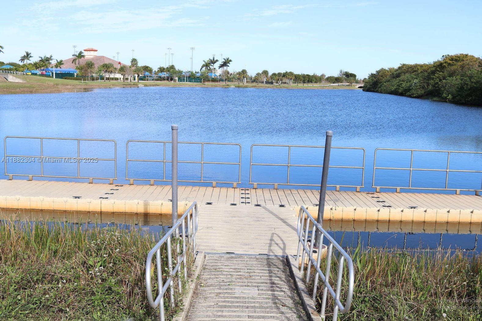 MIRAMAR ISLES SEC 5 - Residential