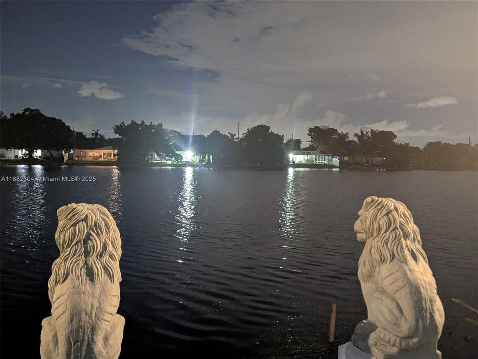 MIRAMAR ISLES SEC 5 - Residential