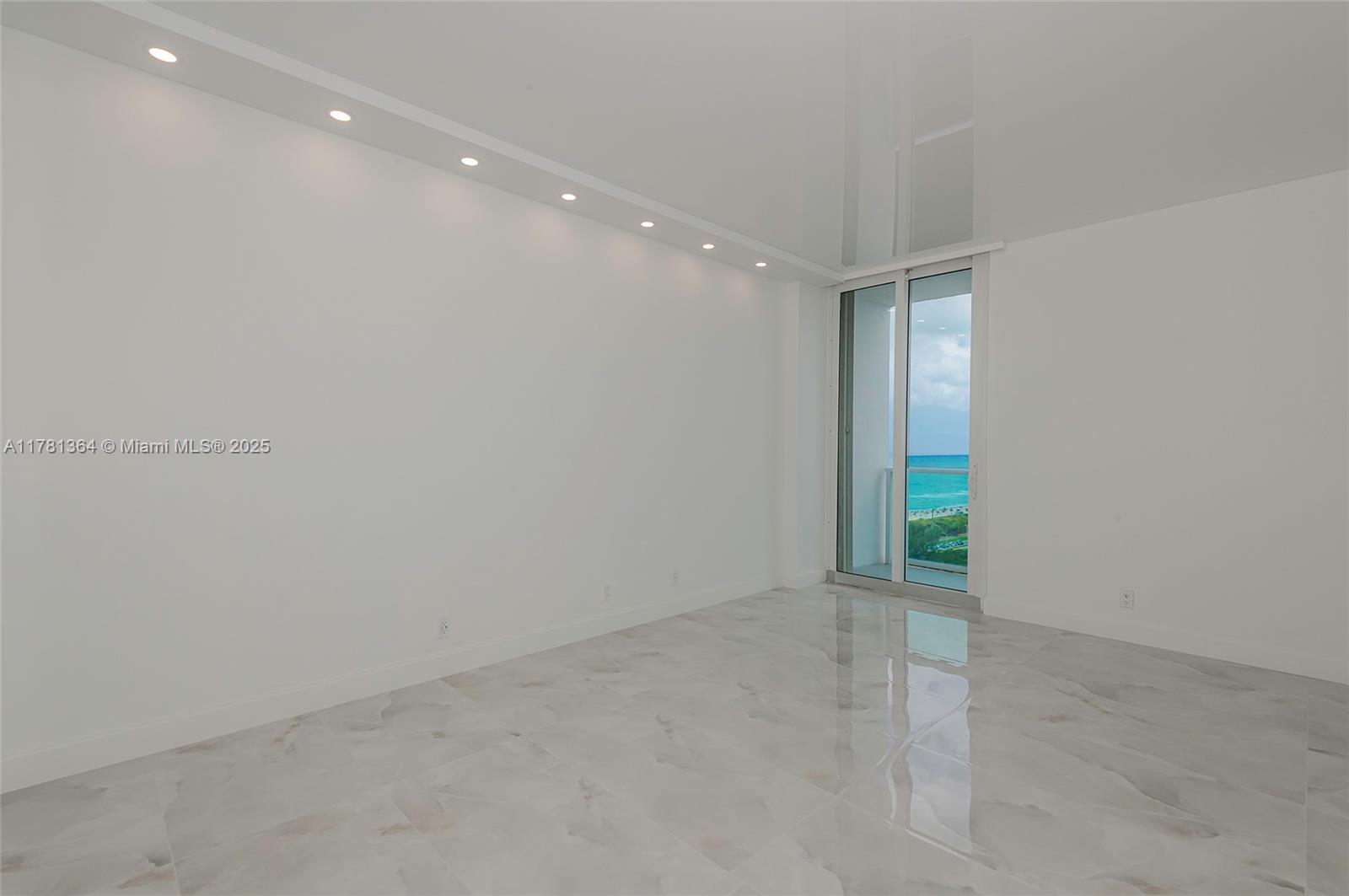 ARLEN HOUSE EAST CONDO - Residential