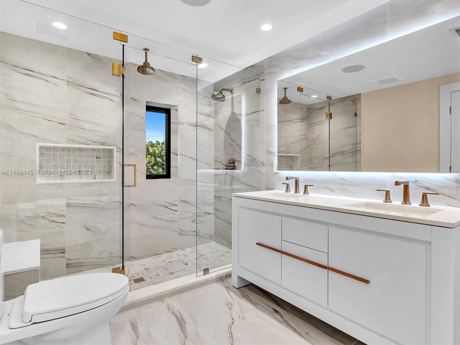 FAIRGREEN AMD PLAT - Residential