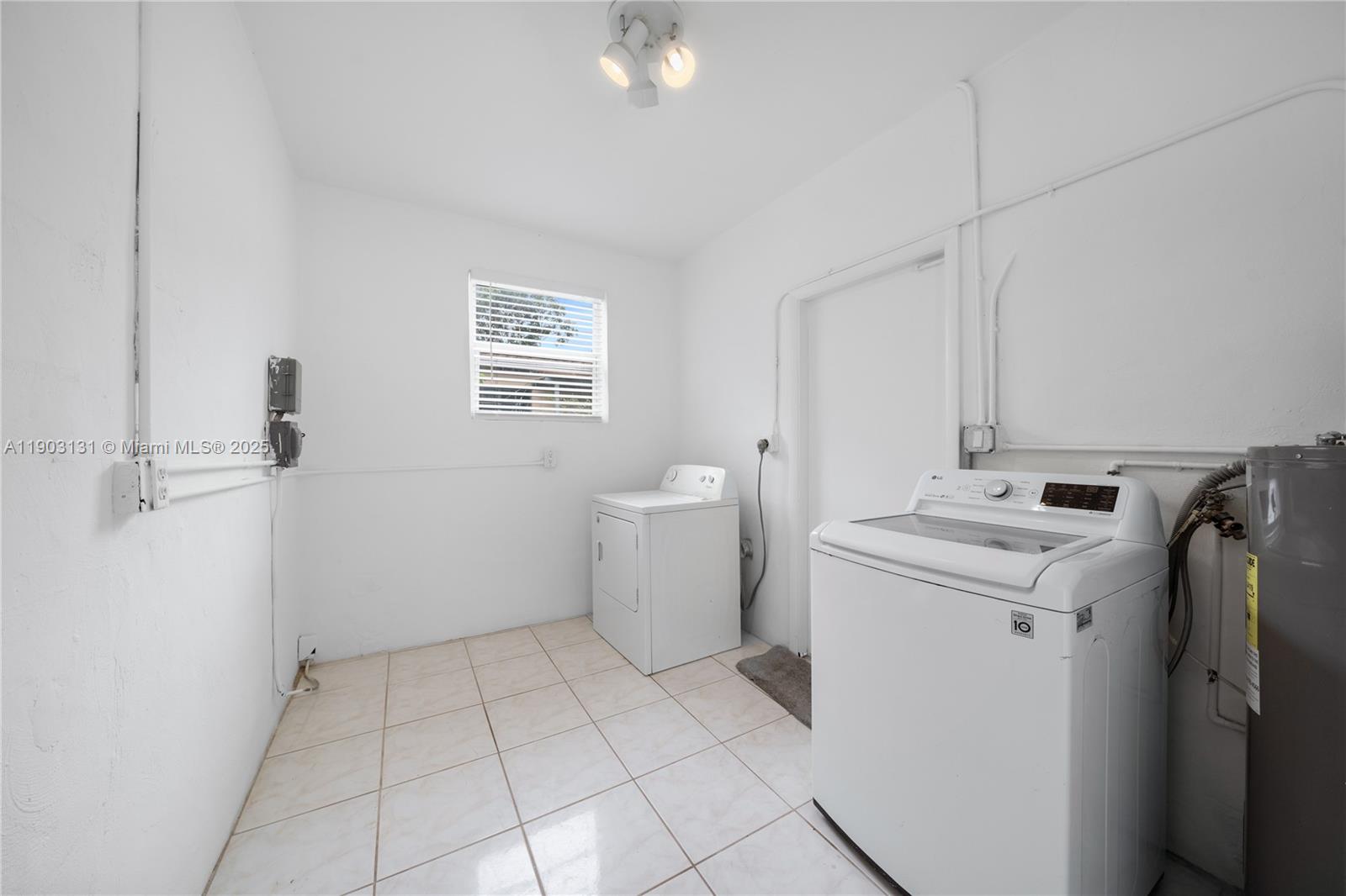 FULFORD BY THE SEA SEC I - Residential Lease