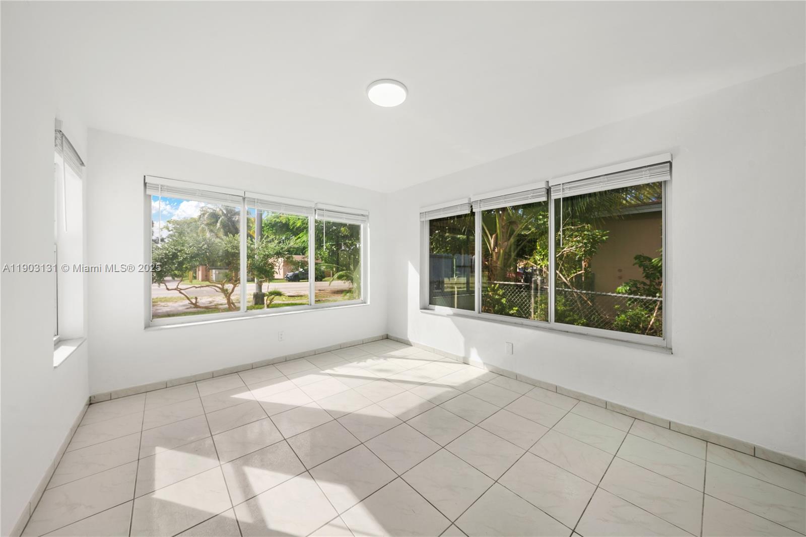 FULFORD BY THE SEA SEC I - Residential Lease