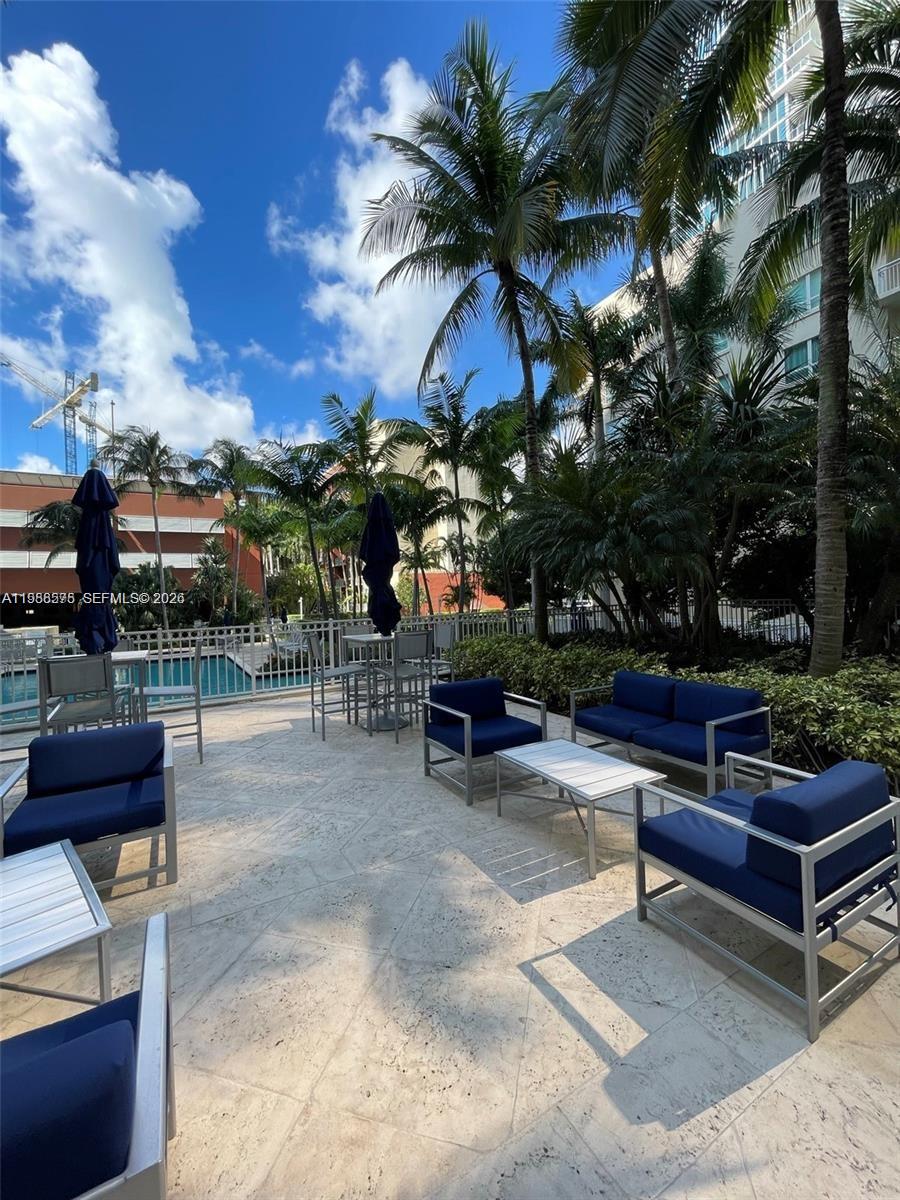 CITE CONDO - Residential Lease