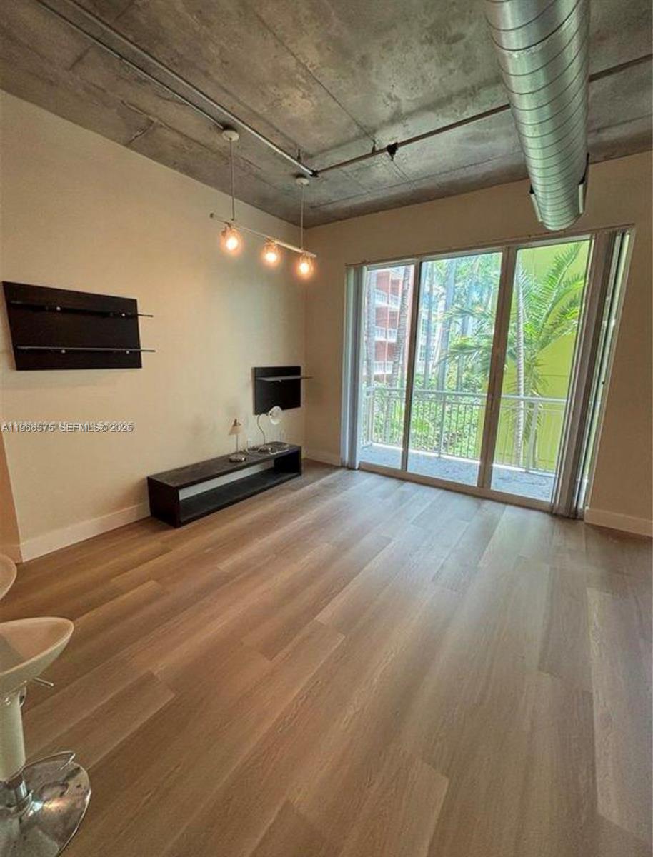 2001 Biscayne Blvd 2217