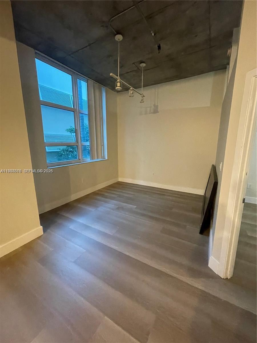 2001 Biscayne Blvd 2217