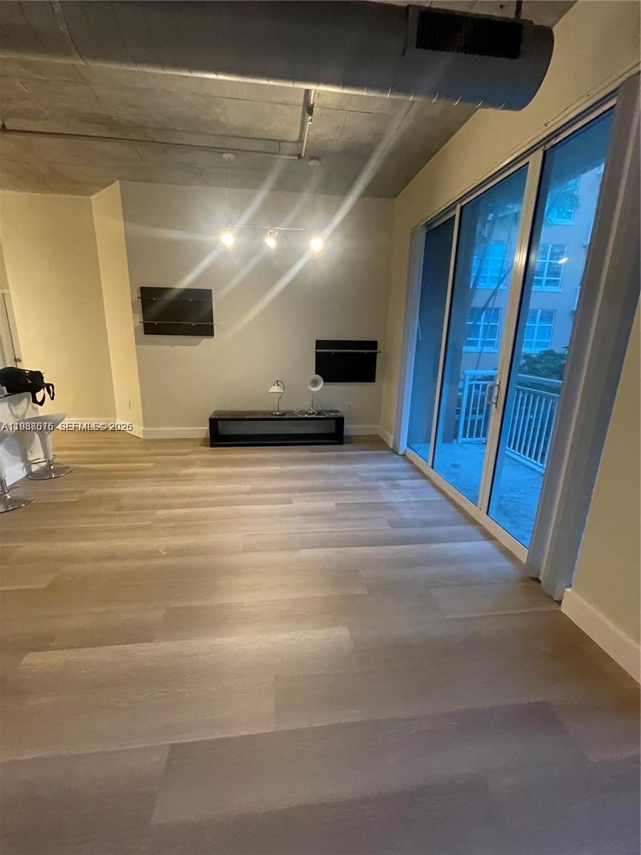 2001 Biscayne Blvd 2217