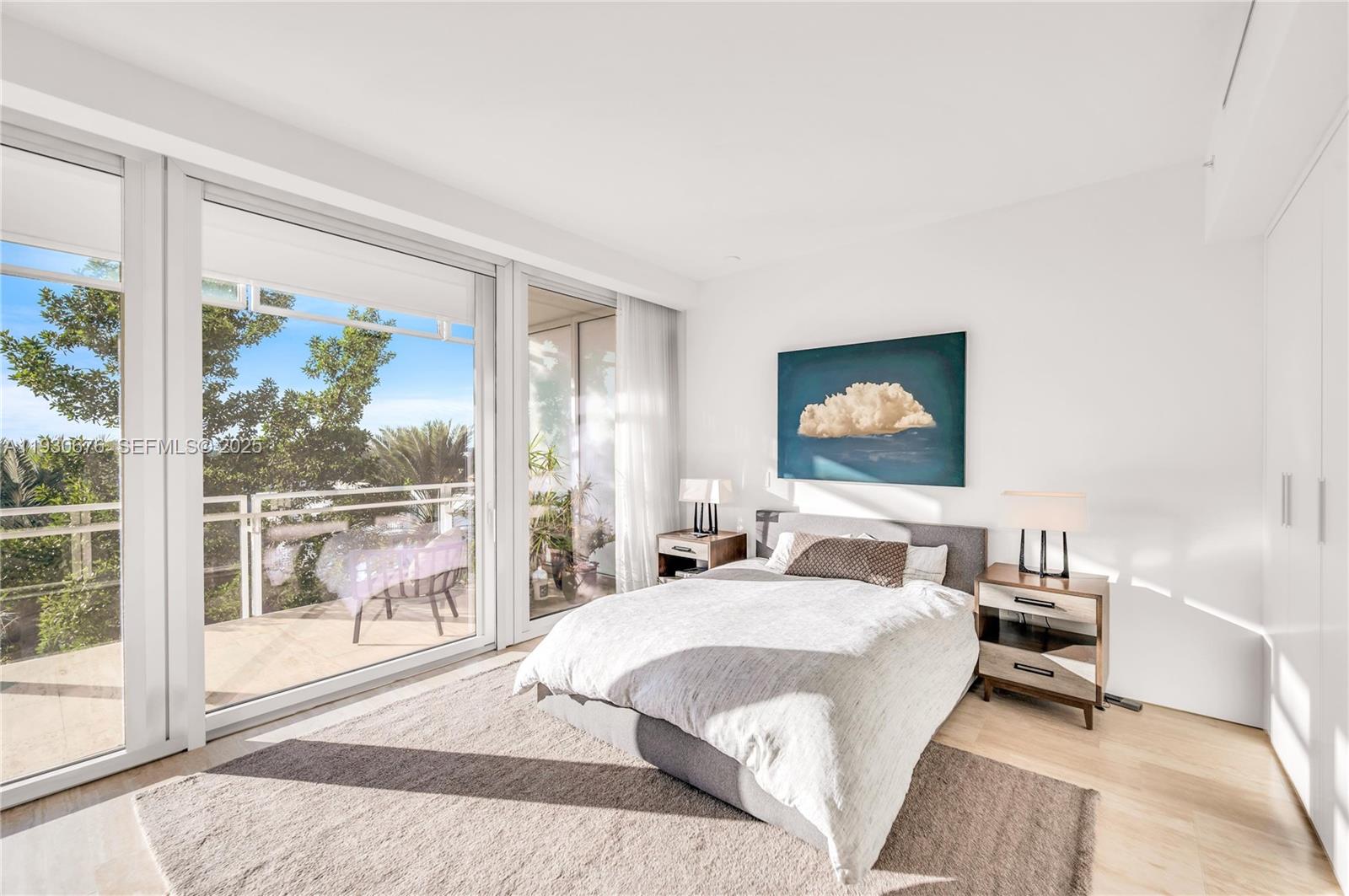 SURF CLUB CONDO - Residential