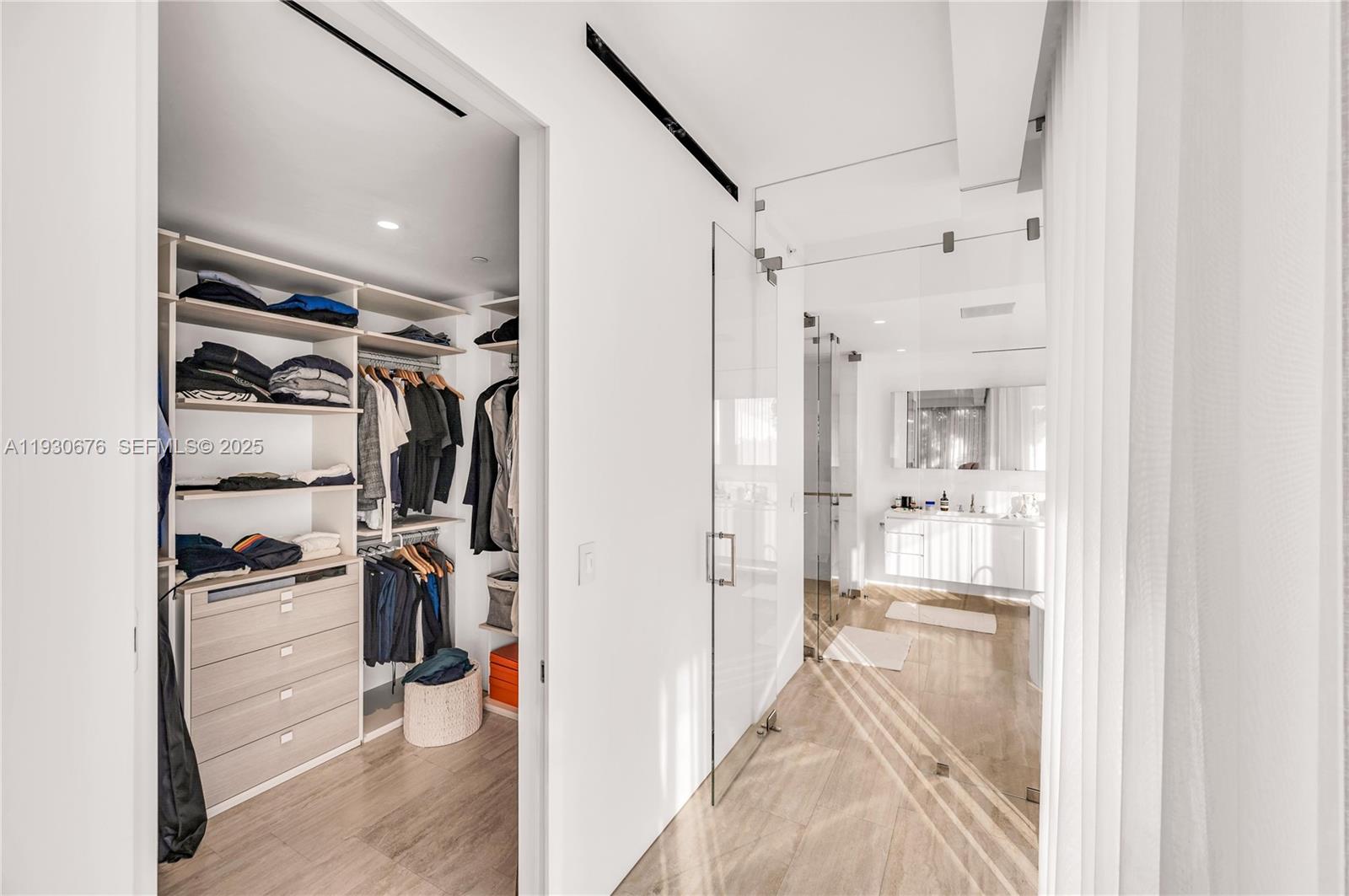 SURF CLUB CONDO - Residential