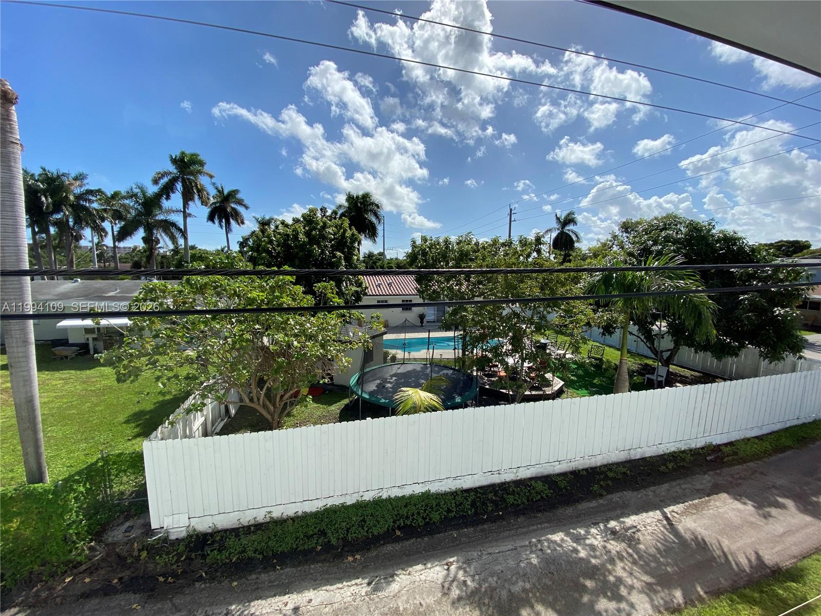 COLONIAL HOUSE CONDO - Residential Lease