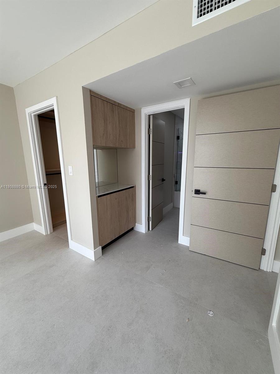 BOSTON PLAZA CONDO - Residential