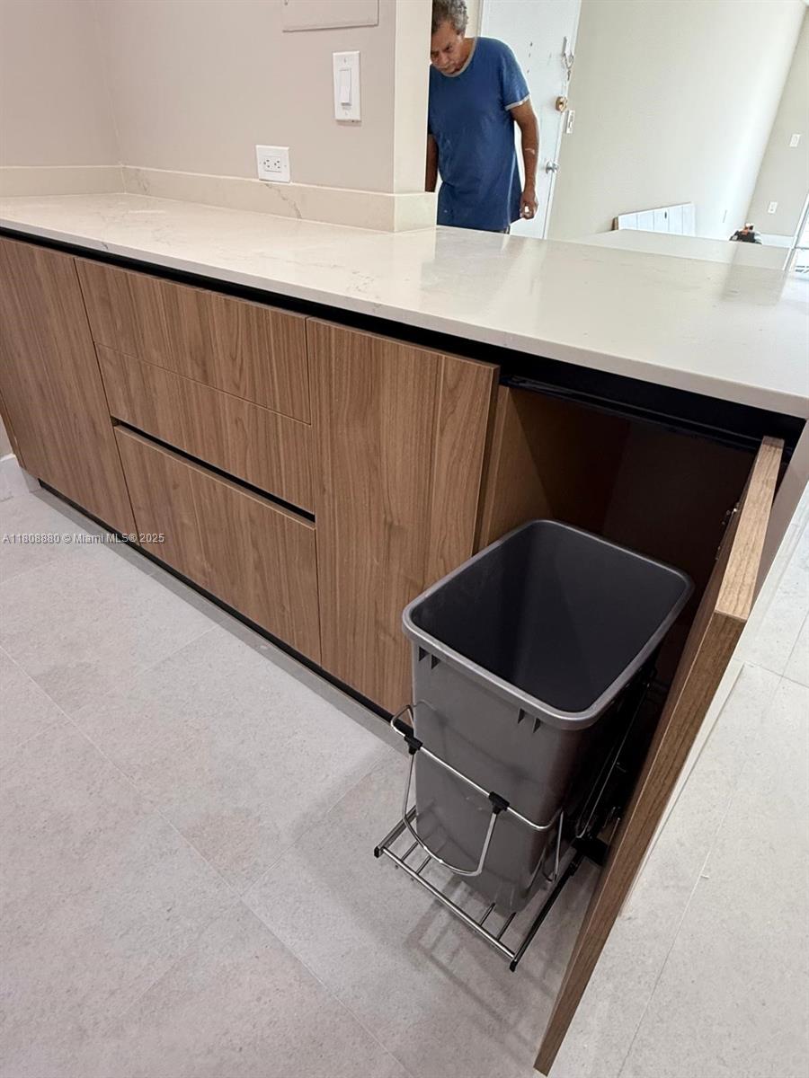 BOSTON PLAZA CONDO - Residential