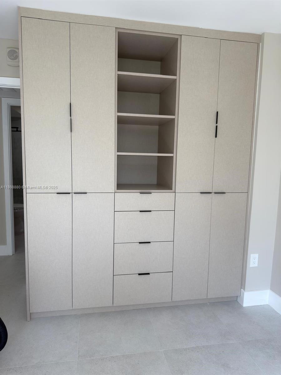 BOSTON PLAZA CONDO - Residential