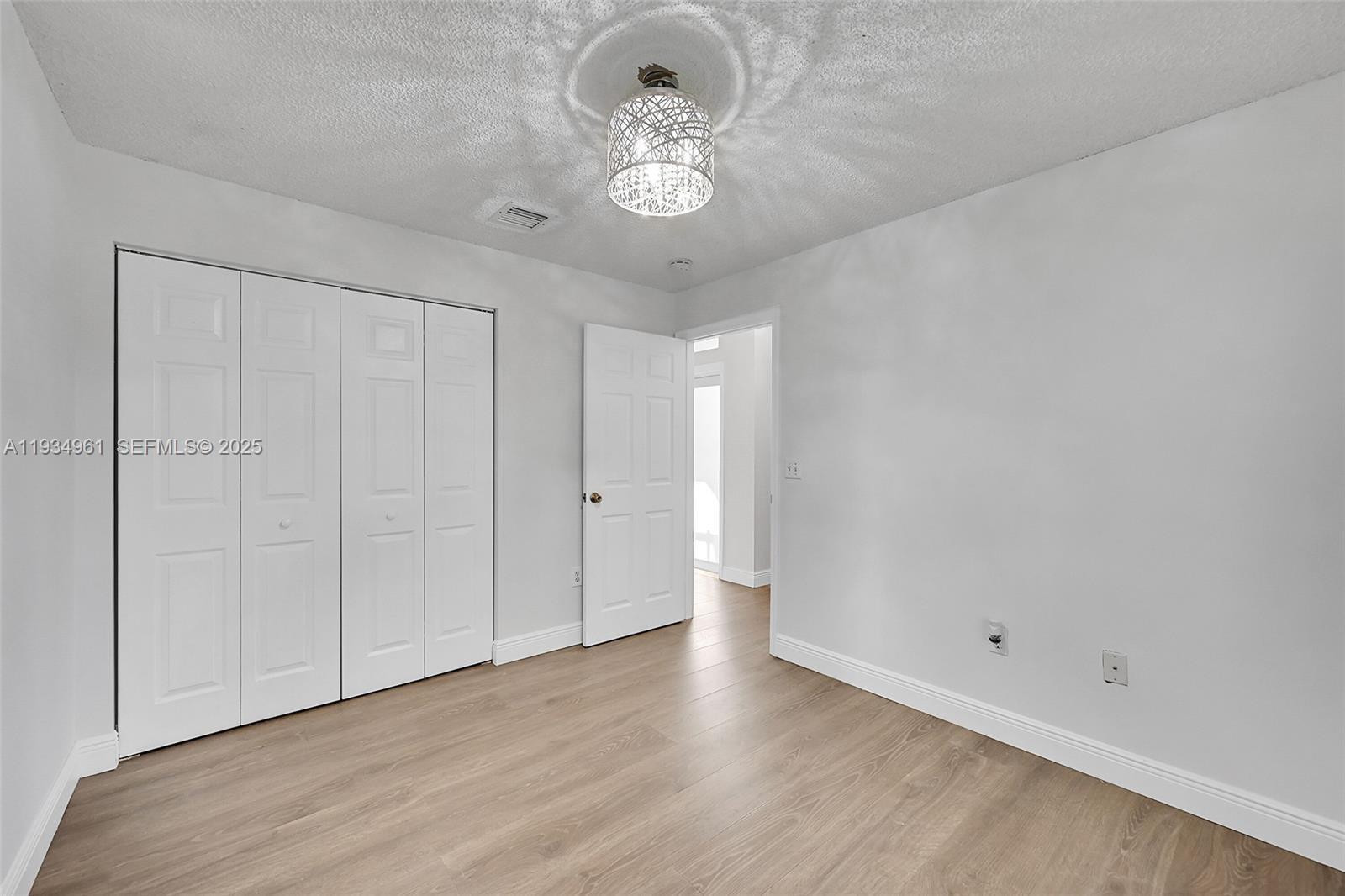 WYNDHAM LAKES NORTH - Residential